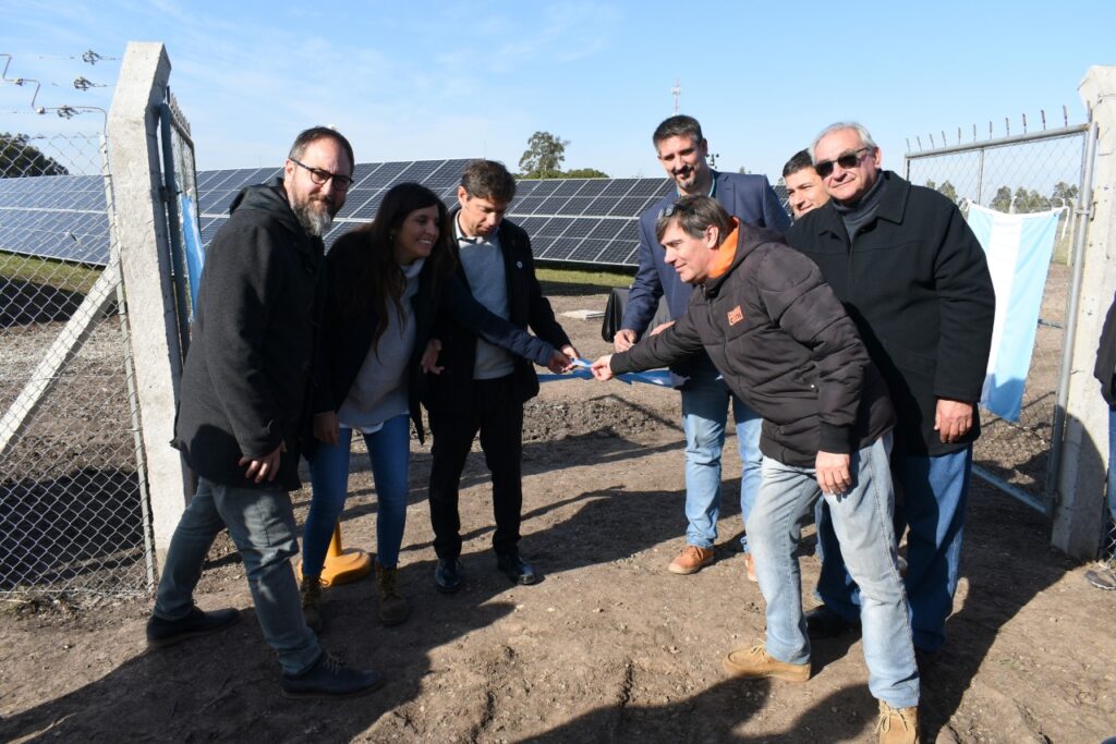 Inauguración de la Granja Fotovoltaica de Mechongué