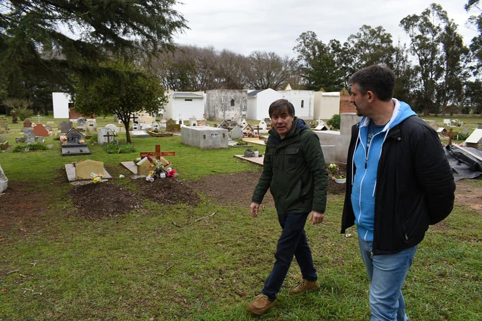Mechongué: obras para la ampliación del Cementerio