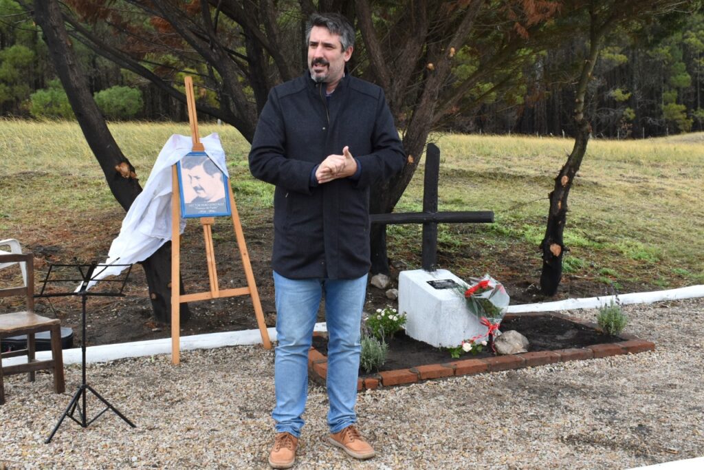 “Homenaje a Héctor Rubí González”