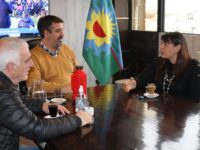 Gacetilla de Prensa Municipal 28/7/22 MGA-Sebastian-con-Ale-Carli-y-Fernando-Bisciotti-27-Julio-2022