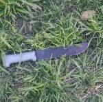 Aprehendido por pelear en la vía pública y portar un arma blanca Aprehendido por pelear en la vía pública y portar un arma blanca